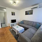 Sunny Apartment
